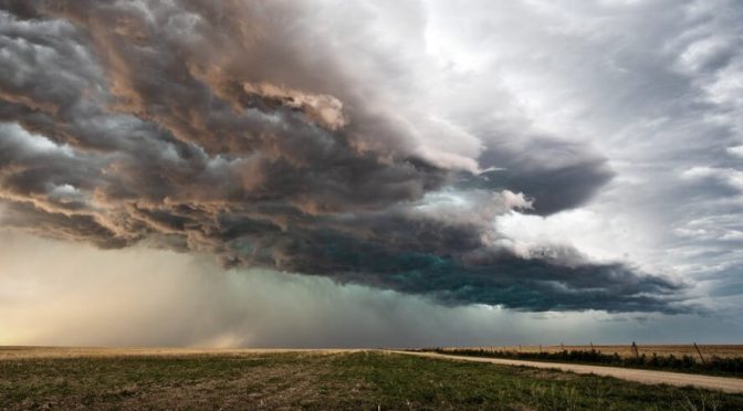 La Tormenta de Santa Rosa llega puntual, con lluvias y augura una primavera de fuertes calores