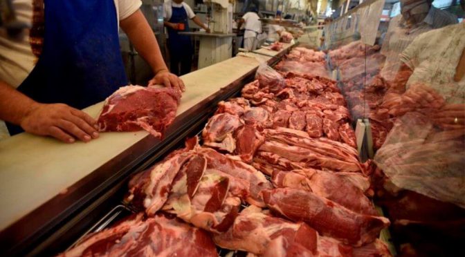 La carne presiona a la inflación: la suba del ternero genera un “desbalance estructural” en el mercado