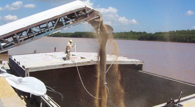 “La logística es una película”: una empresa de servicios de exportación para el agro repasó 70 años de trayectoria