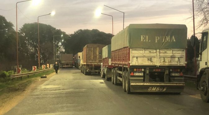 Protestas de transportistas: piden la intervención de la Justicia para frenar “la anarquía en las rutas”